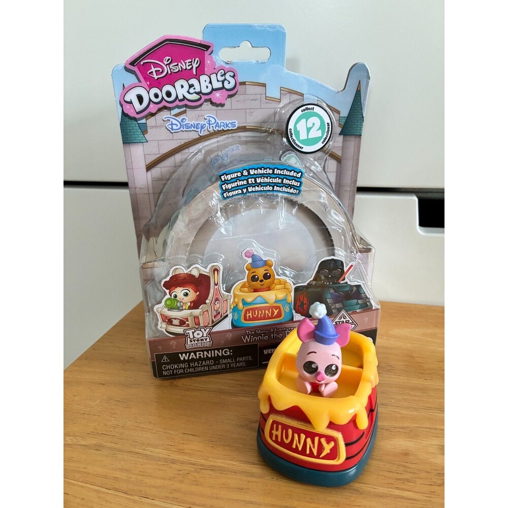 Disney Parks Doorables Vehicle Pack Wave 3 Piglet in Hunny Pot Winnie the Pooh